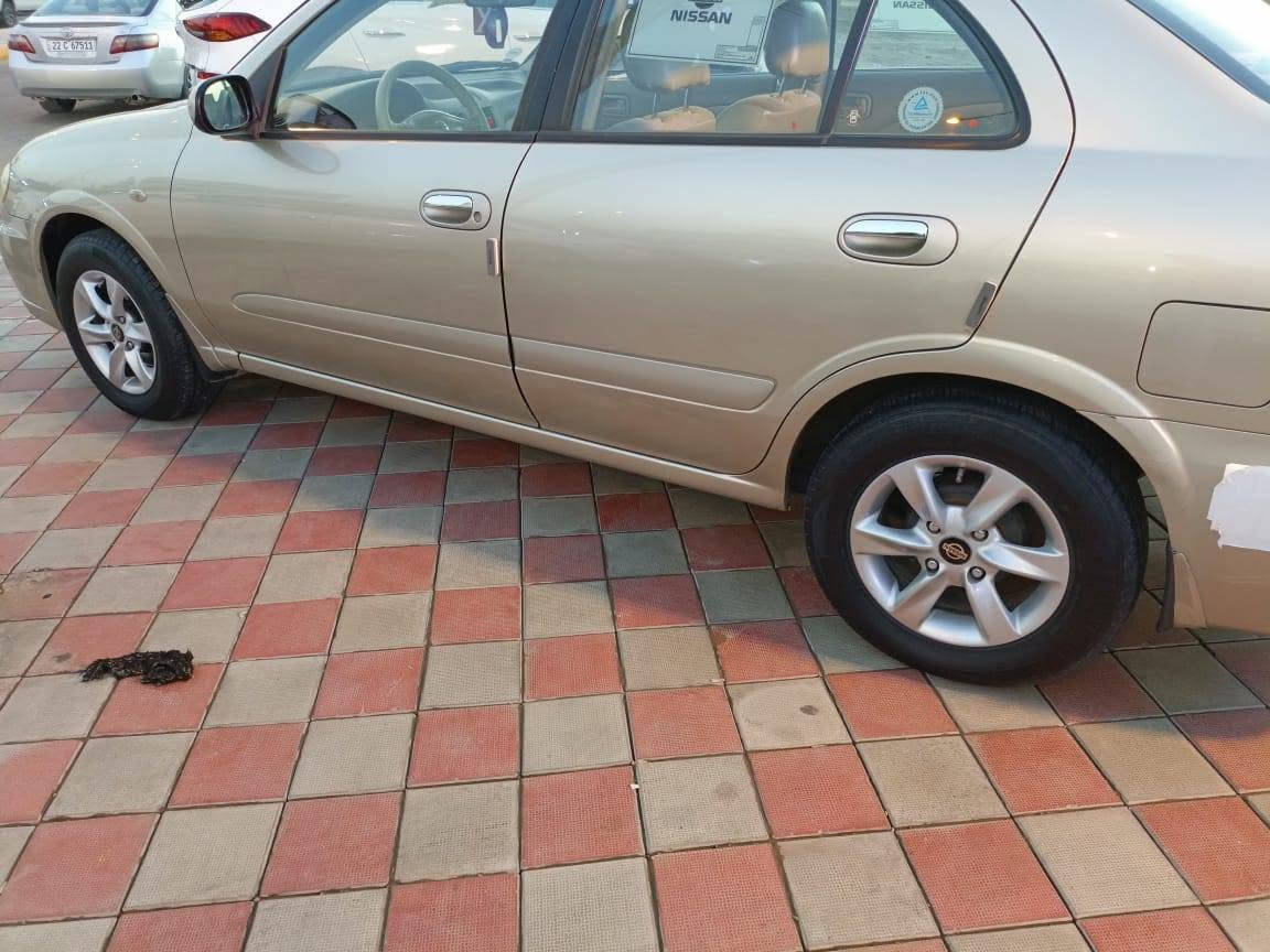 السلام عليكم نيسان سني 2010محرك اسود مكفوله من الصبغ والتبديل فقط بارد بالجاملغ كير مكينه شرط باسمي السعر 115 وبيه مجال ***********
