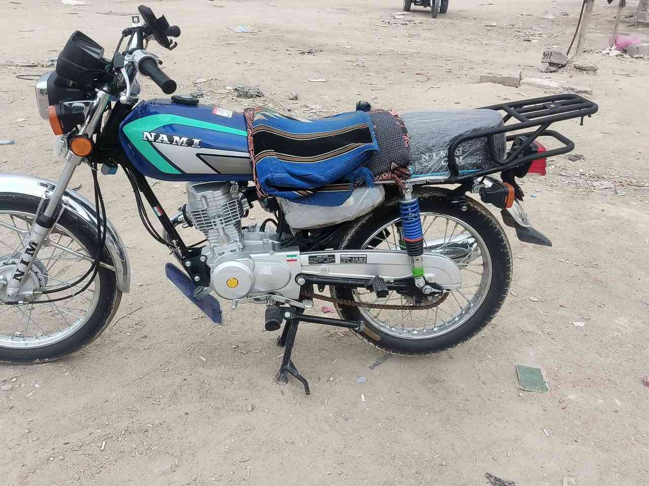 سلام عليكم عيني دراجه اربعه كير
موديل 27
ما مفتوح بيه برغي 
الدراجه خير من الله ما بيه اي نقص تجي تفحص وتشوف بعينك سعره 725اوبيه مجال قليل 
رقم الموبايل ‏‪***********‬‏
رجان لا تكسر بل سعر
