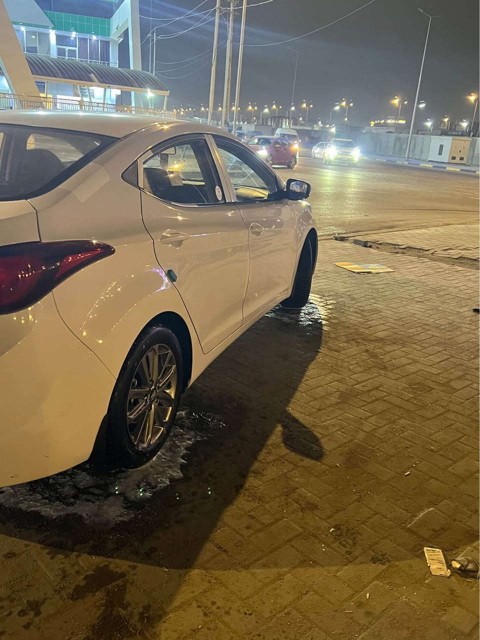 سلام عليكم لانتره مديل 2016 وارد كوري مكفوله من الضربه وتبديل وصبغ ما عده قطعتين صبغ جماليه فقط سياره حته بارد مابيها ماشيا160 حقيقي سياره جديده كلش مكينه جديده حداديه حلوه تخم تاير سياره اي نقص مابيها سنويه جديده سعر 120 مجال قليل مايعجبك سعر اعبر منشور رقمي ***********  شراي يتصل البصرة, العراق
