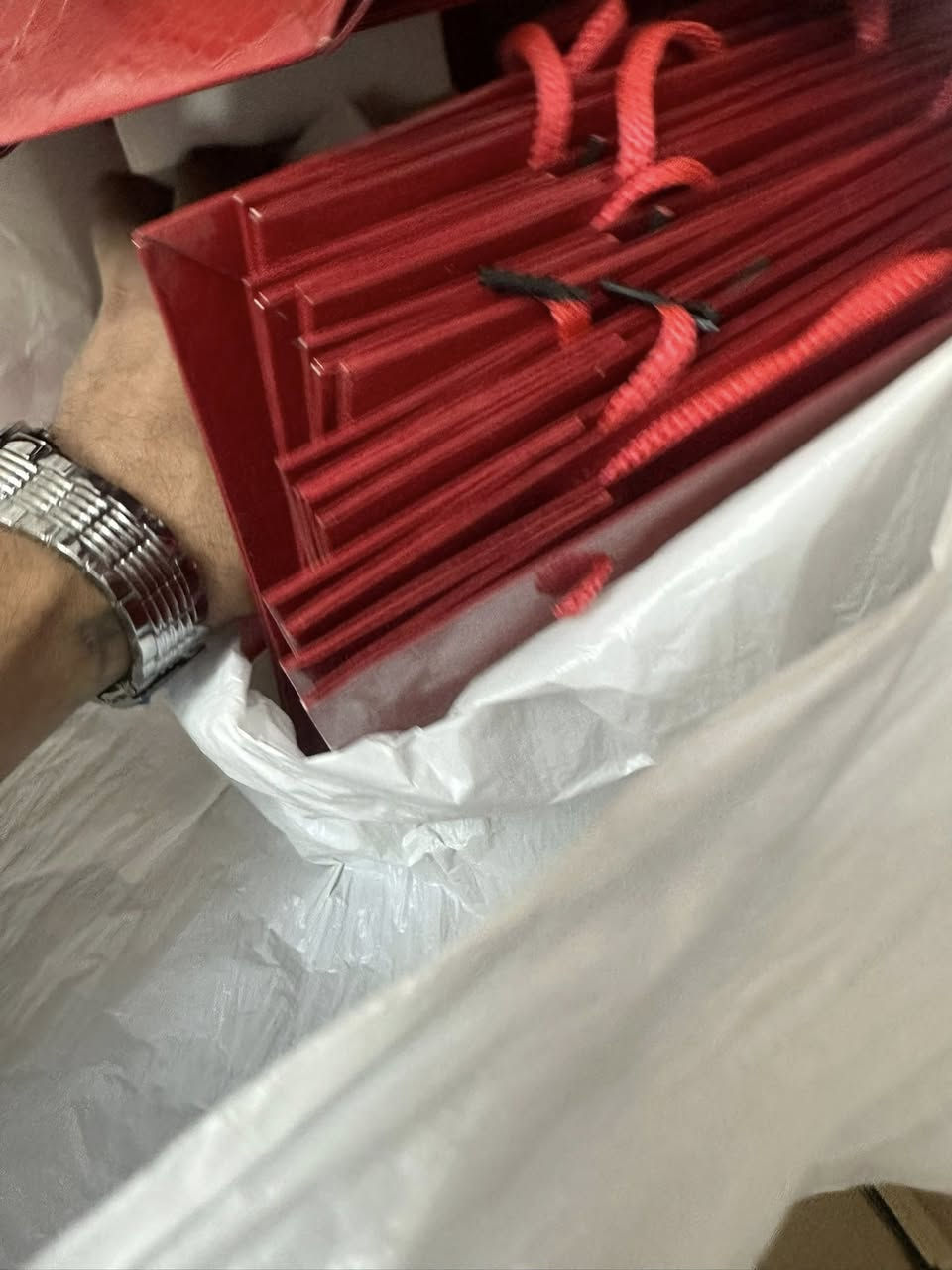 ١٢ علبة ساعة اوميغا مع علبتين رولكس القطعه ٣ الاف قفل


**إذا كنت صاحب هذا الإعلان وتريد حذفه لأي سبب، رجاءا أرسل رسالة إلى الدعم الفني**