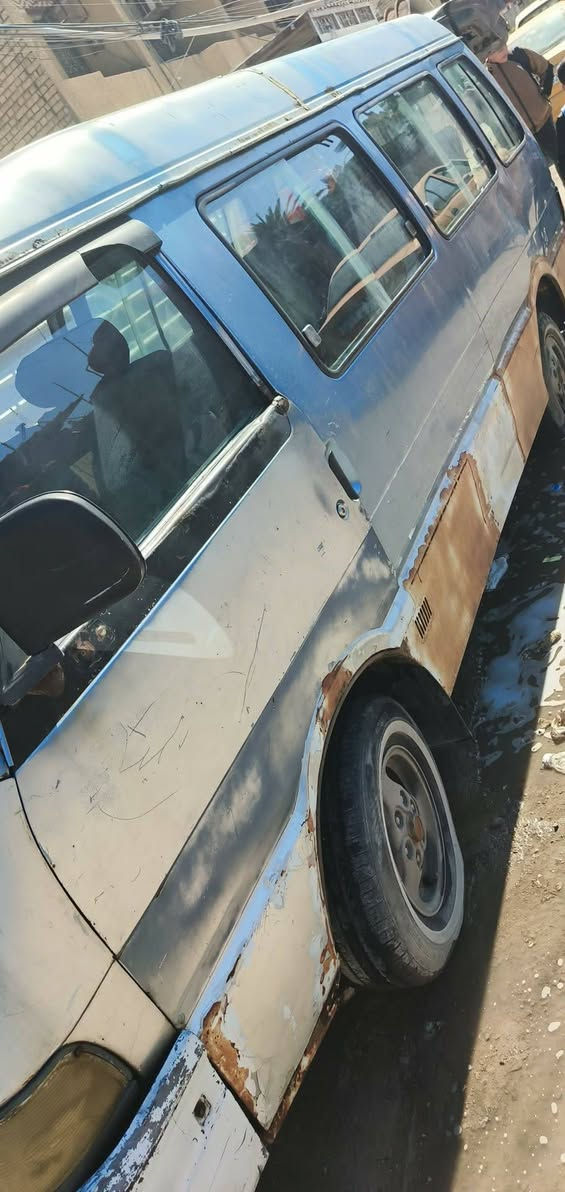 السلام عليكم
سياره كيا اسيا ١٤ راكب موديل ١٩٩٤ و سنويتها تنتهي بل ٢٠٢٨ كير ودبلات وصدر وتايرات جديد مكينه بيها خيط تبخير الي حاب ياخذها ينطيني سعر وذا عجبني بلعافيه علي

ملاحظه السياره باسمي وتريد احولك وتحولها حمل تريد وكاله
***********

السعر ٣٣ وبيها مجال حك جيه
