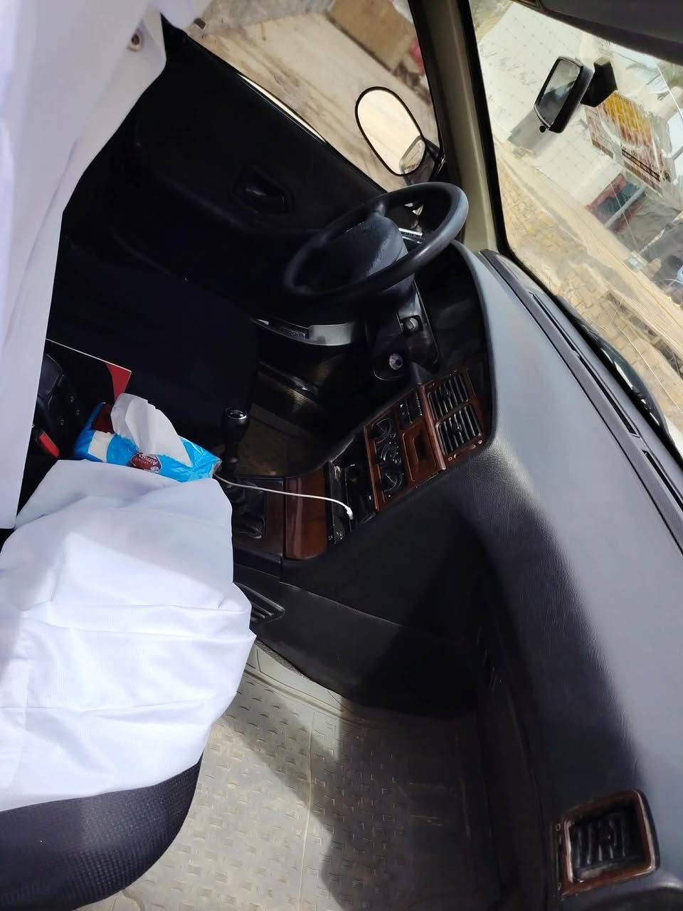 بيجو بارص 2015 رقم كربلاء مشروع وطني
مكفوله كفاله عامه من الضربه والفتح والصبغ عدا البنيد
جاهزه من مكينه كير حداديه تخم تاير كهربائيات تبريد تدفئه كلهه جاهزه السعر 50 وبيه مجال حق الجيه مكاني نجف عباسيه اتصال فقط مكلف بلنشر ***********
