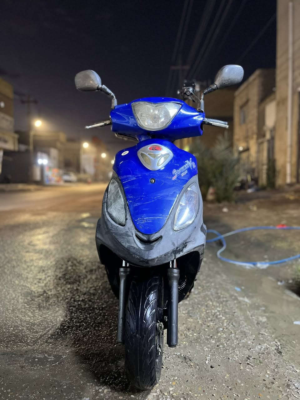 مستعجل
السلام عليكم جي فور نكره سلف شرط تخبل 
بس مفتوح بوشه فقط سعرها ٣٠٠ قفل قفل
مكاني ناصريه مركز 
رقمي ***********
