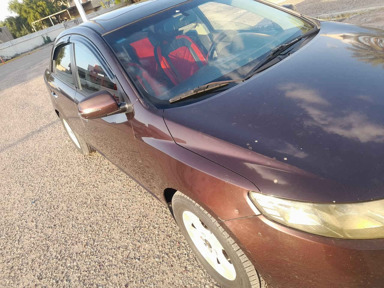 السلام عليكم سيراتو ٢٠١١ نظافه لا صبغ ولا ضربه بغداد *********** السعر ٩٥  ورقه بيها مجال
