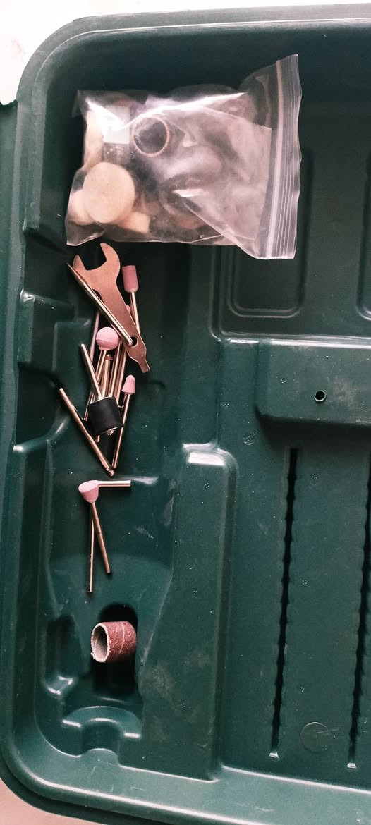 ب25 الف 
فرطونة ام القمچي 6 سرع وملحقات كاملة 
بوليش سنفرة نحت حفر كلشي تشتغل 
مكاني ال5 كيلو


**إذا كنت صاحب هذا الإعلان وتريد حذفه لأي سبب، رجاءا أرسل رسالة إلى الدعم الفني**