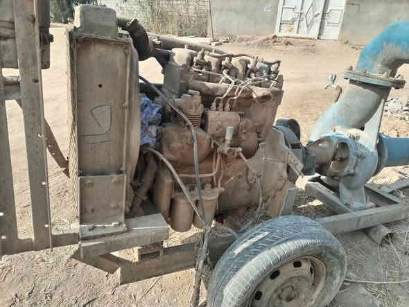 سلام عليكم نحاله للبيع محرك عنتر التفاصيل الاتصال على الرقم ***********
