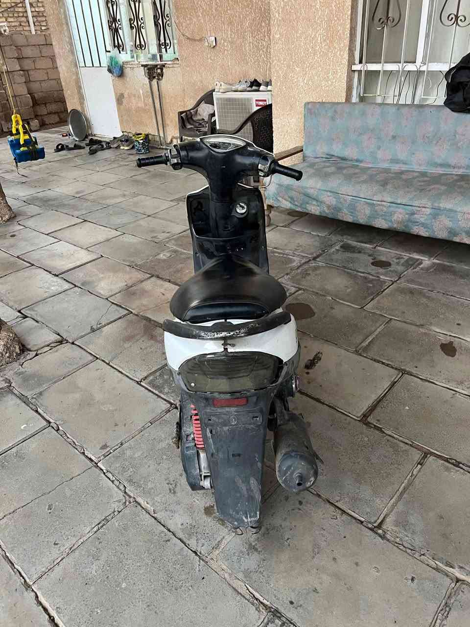 السلام عليكم دراجه للبيع  *********** ٣٥٠
