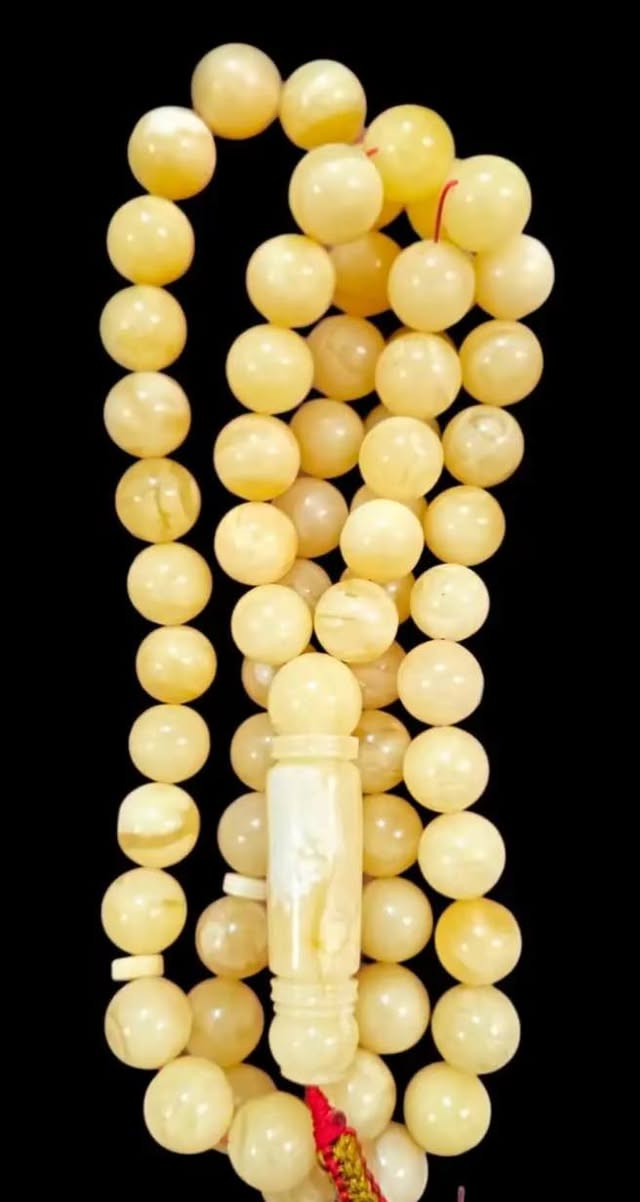 روعة من روائع الكهرب الكالينكرادي الحر الطبيعي خامة جبسية معجن بياض بوزن 50 غرام كصة مدعبل شاهد استندر سعر المسباح 800 دولار ، سعر الغرام 16 دولار.....


**إذا كنت صاحب هذا الإعلان وتريد حذفه لأي سبب، رجاءا أرسل رسالة إلى الدعم الفني**