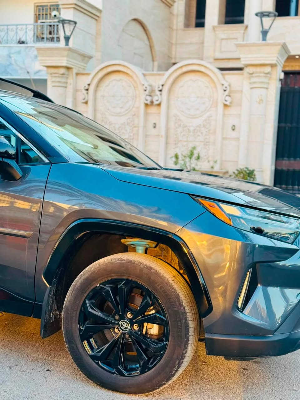 راف فور 2023 فول مواصفات رقم بغداد باسمي مكاني بغداد ماشيه44 سيارة جاهزه مكينه كير صدرت تبريد كله جديد سعره 213 وبيه مجال 
***********
