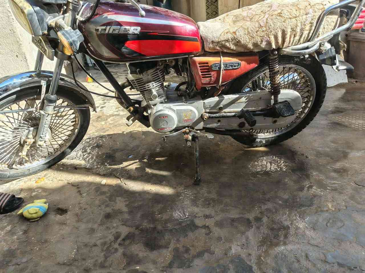 دراجه لبيع تايكر موديل 21 أوراق اصولي لسعر 350ربيهه مجال مكان لقاسم  لاستفسار ***********
