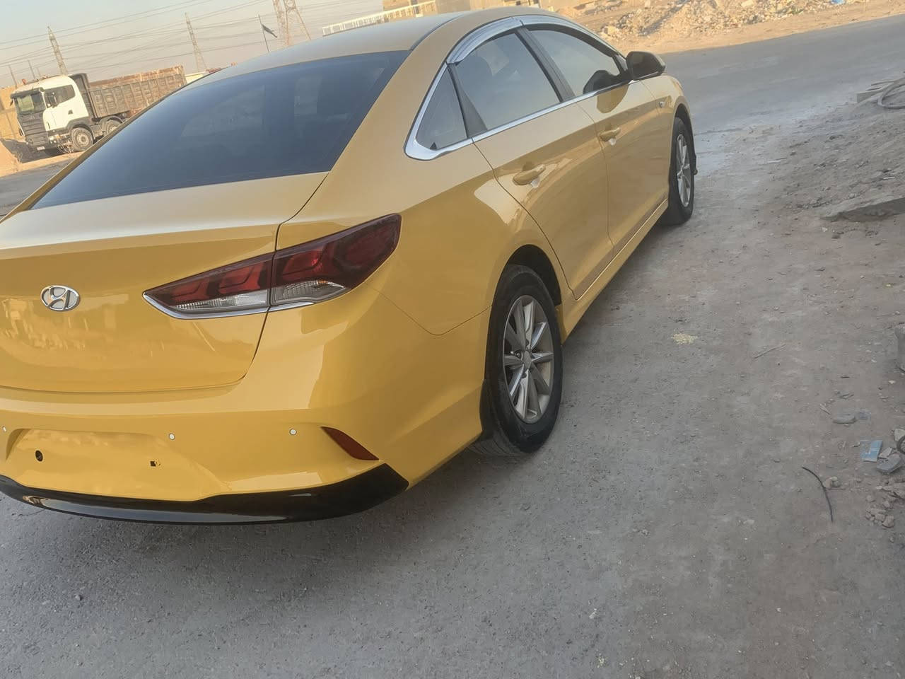 سوناتا 2023 اصل رقم بصره غاز. تكسي
مكفولة من الضربة  وجديده كلش بيها قطعه وحده تبديل باب السايق 

محرك 2000 غاز ابلاد 

ماشية 51 الف ممشى حقيقي 

لد امامي 

لد خلفي 

كشن كهربائي 

كشنات جلد 

حساسات خلفية 

تخم تاير جديد

السعر 195 ورقه 

الاتصال ***********

البصره القبلة
