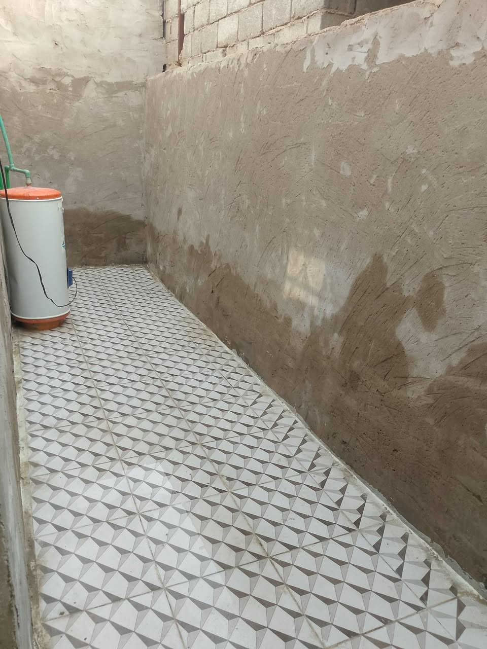 بيت للايجار مساحه 150 يحتوي على غرفتين ومطبخ وصحيات وطارمه كبيرة ومنور  
العنوان دور نواب الضباط مقابيل السياسين خدمات متكامله مدارس متوسطه اعداديه مستوصف للاستفسار اكثراتصلعلىالرقم  ***********
