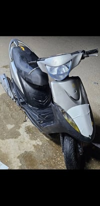 سلام وعليكم دراجه البيع ماكس عدله السعر خاص 07805235809 07723117463