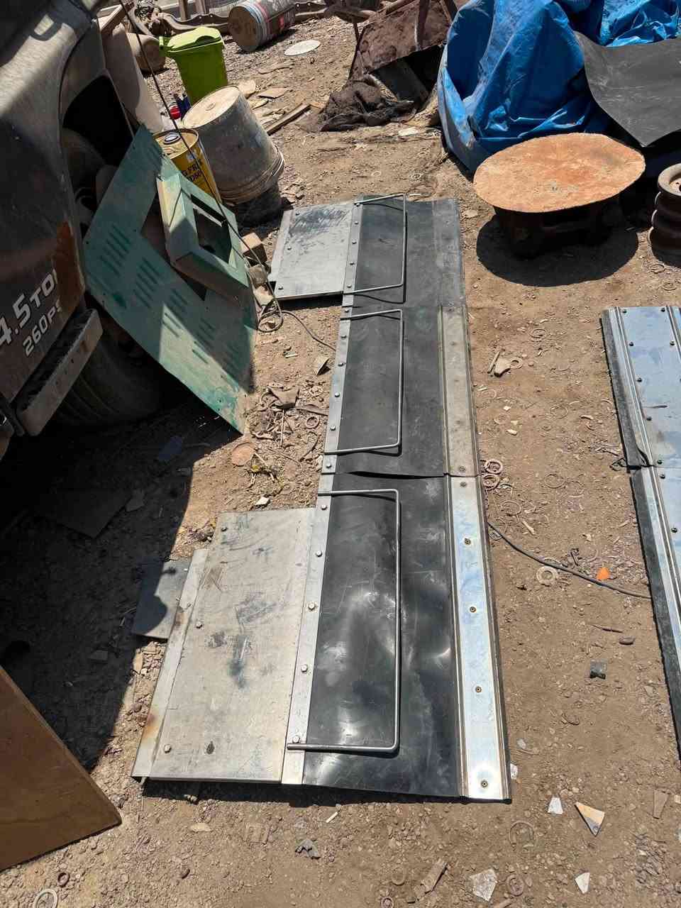 جاملغات هينو اصلي ياباني اخوان ابيع شلع كلهن القطعه على 50 الف كلهن مابيع مفرد
بغداد المعامل 

***********
