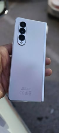 سامسونك Z Fold 3 شاشه محتركه بورد شغال شرط  ‏‪07724039588‬‏ شراي يتصل