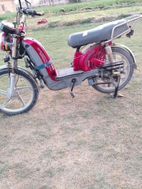 دراجة كهربائية • بطاريات • علي فحص