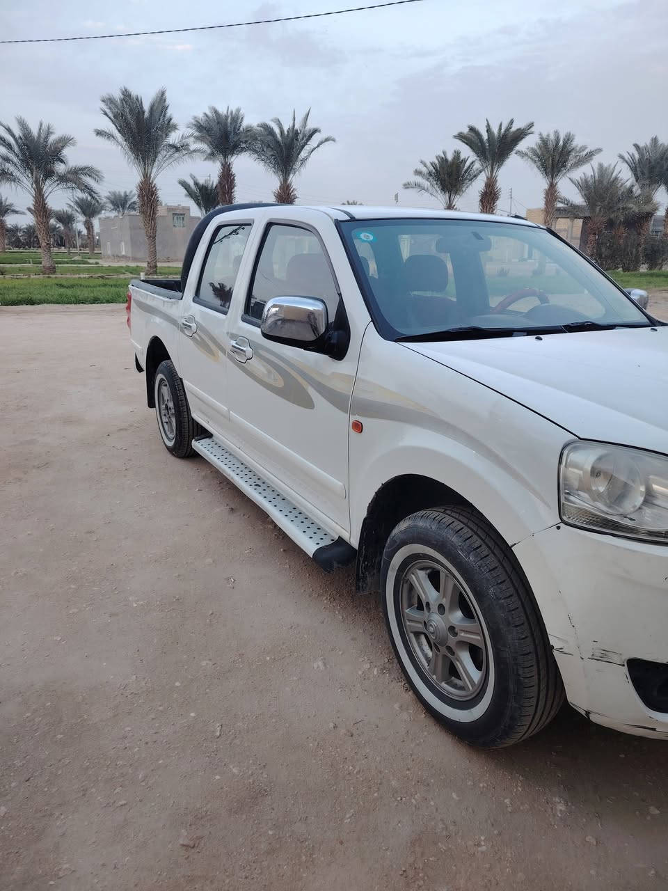 السلام عليكم كريت ويل للبيع موديل 15مكفولة كفاله عامه
سياره جديده

كير محرك شاصي 

 سنويه الى 2028 مداور ثاني يوم عنوان المثنى

 الاتصال ***********
