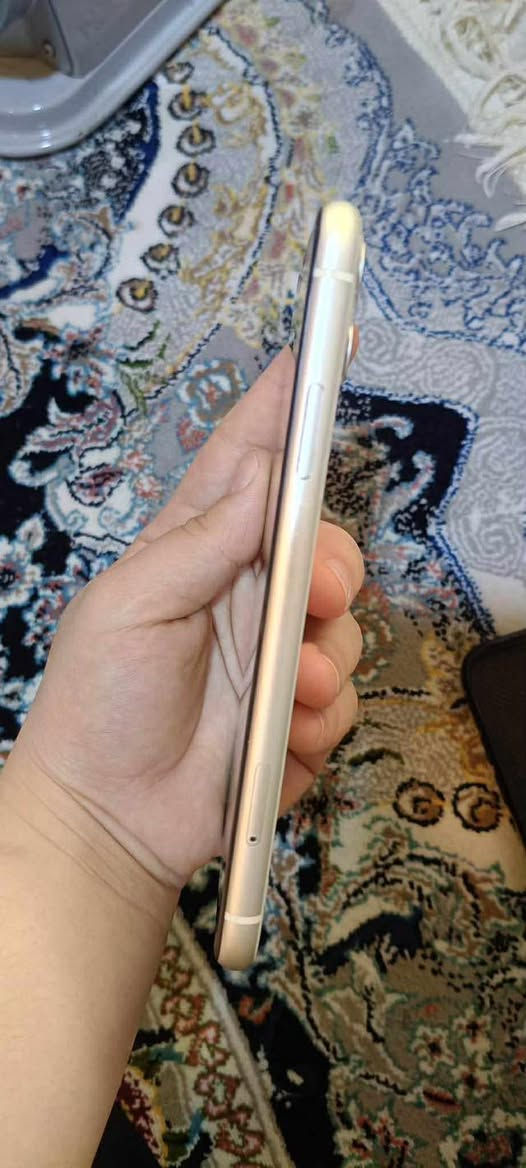 ئایفۆن ١١  
٢ کامێرە 
١٢٨ گێگا
پاتری ٦٢
یەک سیم هەموو شتی شەریکەیە 
بۆ فرۆشتن لەسلێمانی .


**إذا كنت صاحب هذا الإعلان وتريد حذفه لأي سبب، رجاءا أرسل رسالة إلى الدعم الفني**