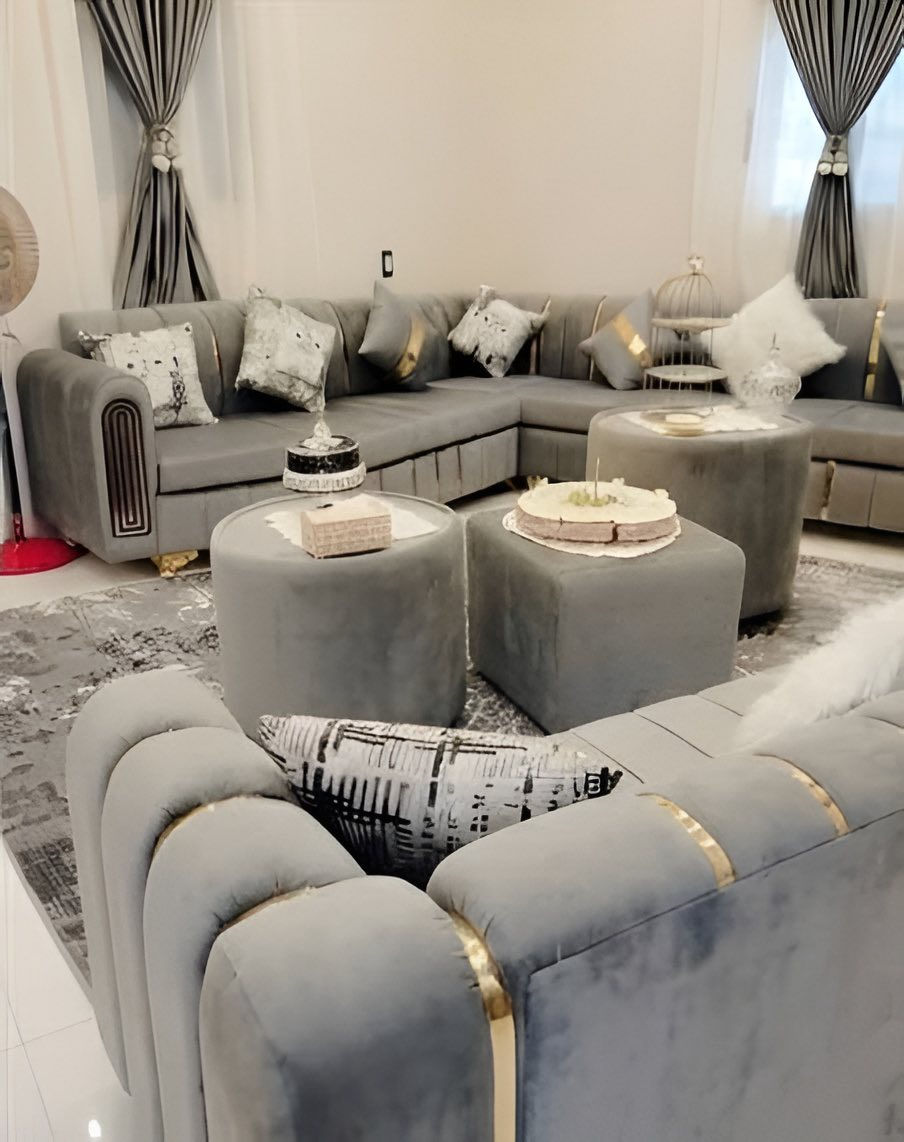 ✨ شياكة… فخامة… وراحة في كل تفصيلة ✨

لو بتدور على لمسة عصرية راقية لبيتك، التصميم ده معمول بعناية عشان يجمع بين الأناقة والراحة في نفس الوقت 👌  
ألوان هادئة، توزيع مثالي للمساحات، وإضاءة تضيف إحساس بالدفء والرقي 💫

✔️ تصميم مودرن يناسب كل الأذواق  
✔️ استغلال ذكي للمساحة  
✔️ تشطيبات عالية الجودة  
✔️ تفاصيل صغيرة بتفرق في الشكل النهائي  

حوّل بيتك لمكان يعكس ذوقك ويخطف الأنظار 🤍  

📩 تواصل معايا دلوقتي واحجز استشارتك، وخلي حلمك يبدأ من عندنا


**إذا كنت صاحب هذا الإعلان وتريد حذفه لأي سبب، رجاءا أرسل رسالة إلى الدعم الفني**