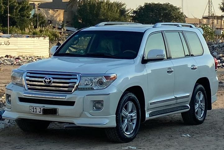 سلام عليكم 
1ـ لاندكروز 2012
2ـ GXR
3-/V8/4700
4-موصفاتها 
5-بصمه
6-بصمه ابواب تشغيل عن بعد 
7-كشنات جلد
8-مري شفط
9-اشاير مري
10-حساسات
11-تحكمات
12-شاشات كشنات
13-سياره كفاله عامه من كلشي 
14-رقم بغداد بسمي رقم دولي انكليزي 
15-تحويل مباشر 
16-ماشيه200
17-سياره تبريد ثلج 
18-كامله عله اخر حبايه
19-فتحه سقف
20-مكينه وكير مكفولات وكشر مكفول
21-سياره برغي ممفتوح بيه وضع شركه 
22-مكاني بغداد الزعفرانيه 
رقم الهاتف ‭0778 221 4711‬
غير متواجد عل فيس
