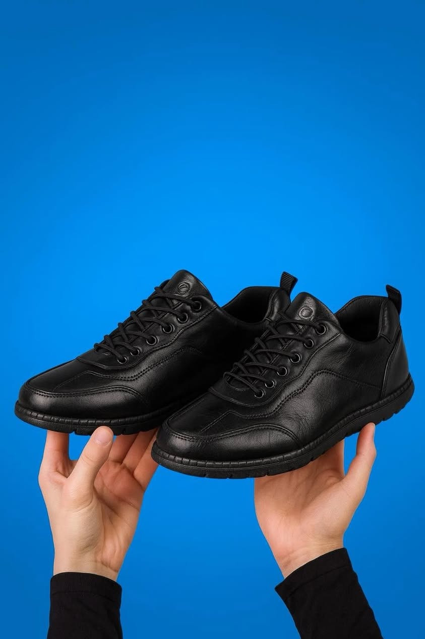 سلام عليكم عندي تقريبا 600 قطعة من هذني الموديلات اريد ابيعهن شلعه وحدة بسعر مناسب قياسات مختلفة بس اكثر شي 45  واكثر شي المويل الجلد 
المكان بغداد حي العامل 
***********
