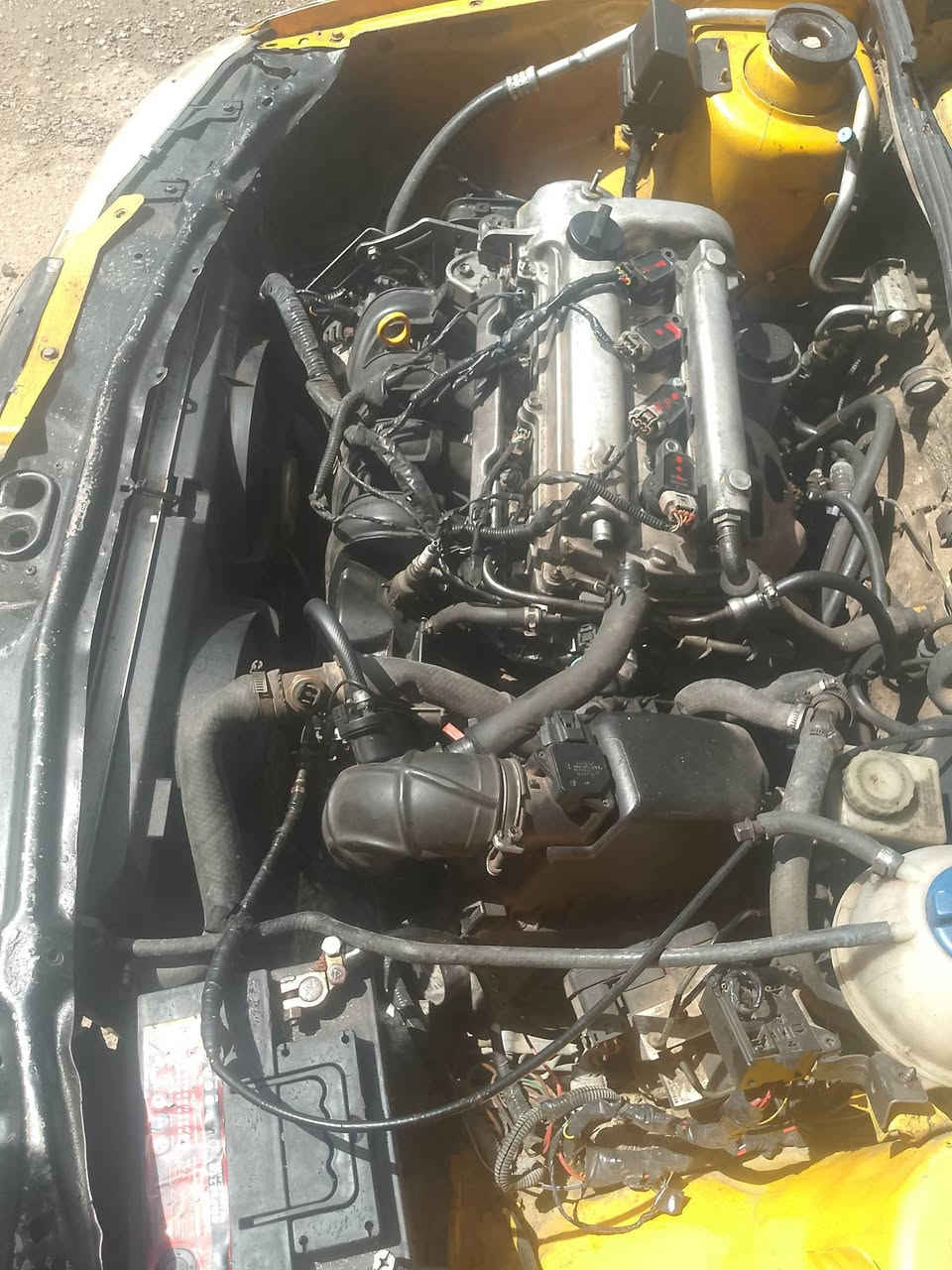 سلام عليكم عندي شير ي  للبيع سنوينه موجوده سياره كير ومكينه تبريد كامله كهربائياتا محوره كورولا بغداد قرب بوابه الكاظميه 11 ورقه وبيها مجال ***********
