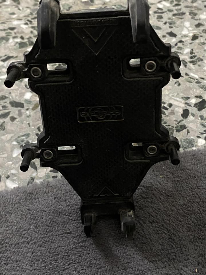 السلام عليكم غراض مال درجه لاياتت كلها شغاله جهازه بيه عشر أصوات كلهن قفل ٢٥الف مكاني مجمع الدور ***********
