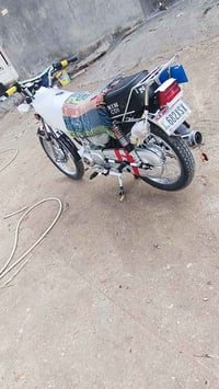 ربع كير متياز باب اول صولي شاصي موديل 18والتعمير موديل 24 صارله. شهر م...