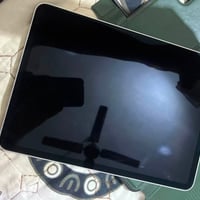 آيباد M1 • ١٢٨ جيجا • مبدل ايسي