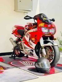 اسلام عليكم دراجه للبيع 919 سرعه 300 عليها تزويد يدات ومري لد ودرع وزن...