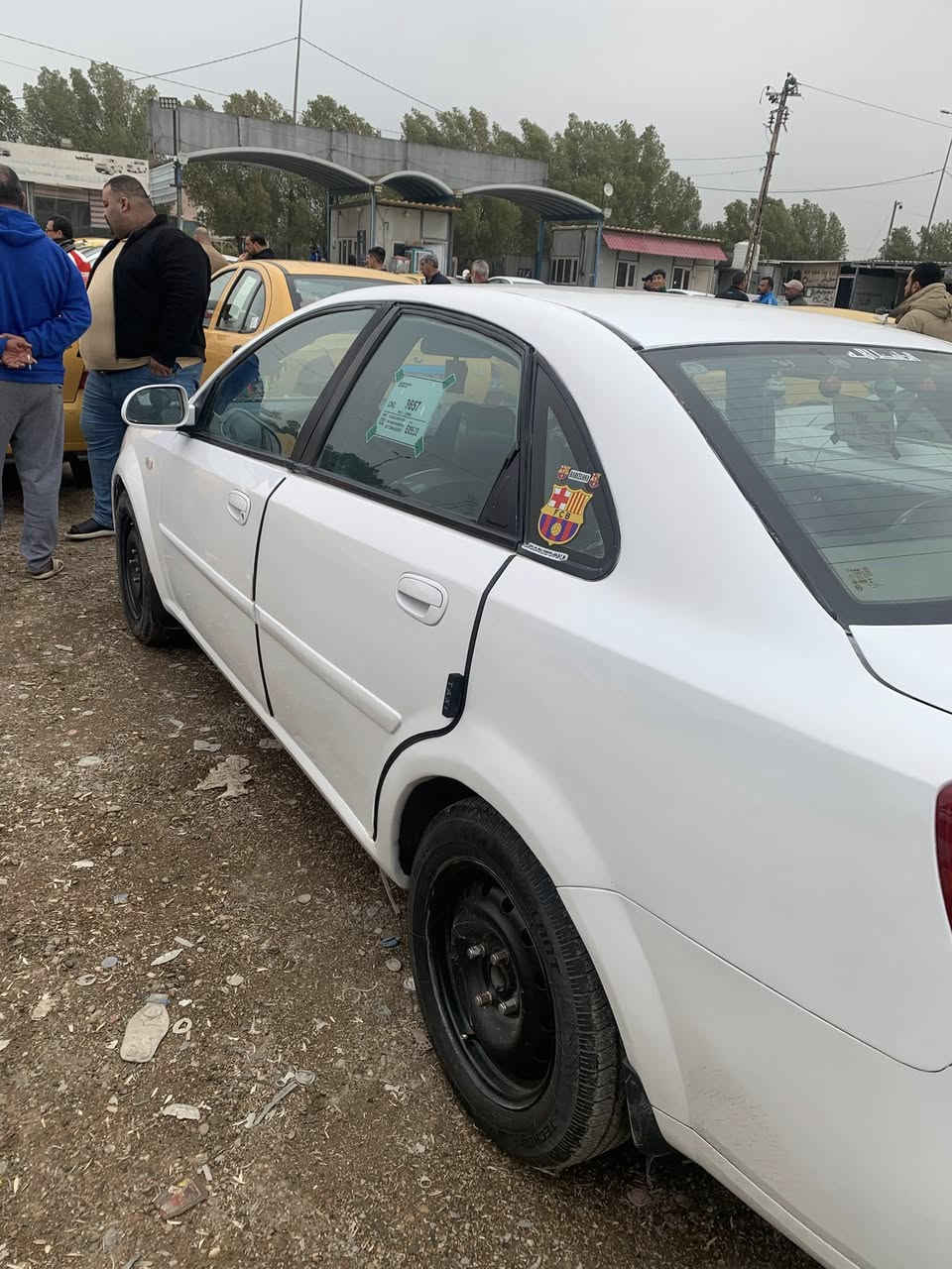 اوبترة البيع موديل 2004 مصبوغه عام مابية ضربة ولا شي مبدل كير ومحرك غير من الله غرفه نضيفة تبريد ثلج خير من الله مكاني بغداد سعر55$


**إذا كنت صاحب هذا الإعلان وتريد حذفه لأي سبب، رجاءا أرسل رسالة إلى الدعم الفني**