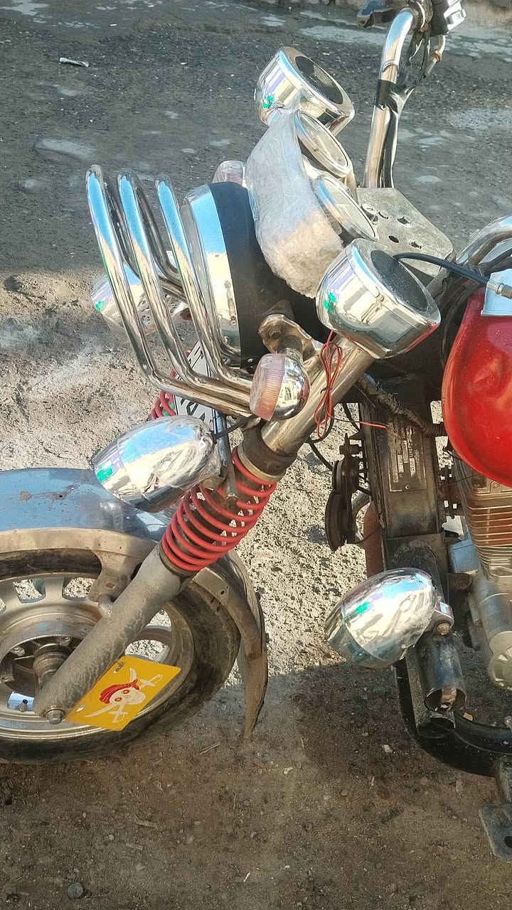 سلام عليكم ورحمة
ستوته ليفان لبيع كفاله عامه اكسن لطش مديل 2013تعمير 2025

ستوته بيها غيسات بلبدي سعر مليون و800

بكاني بصرة كزيزة رقم واتساب ***********
