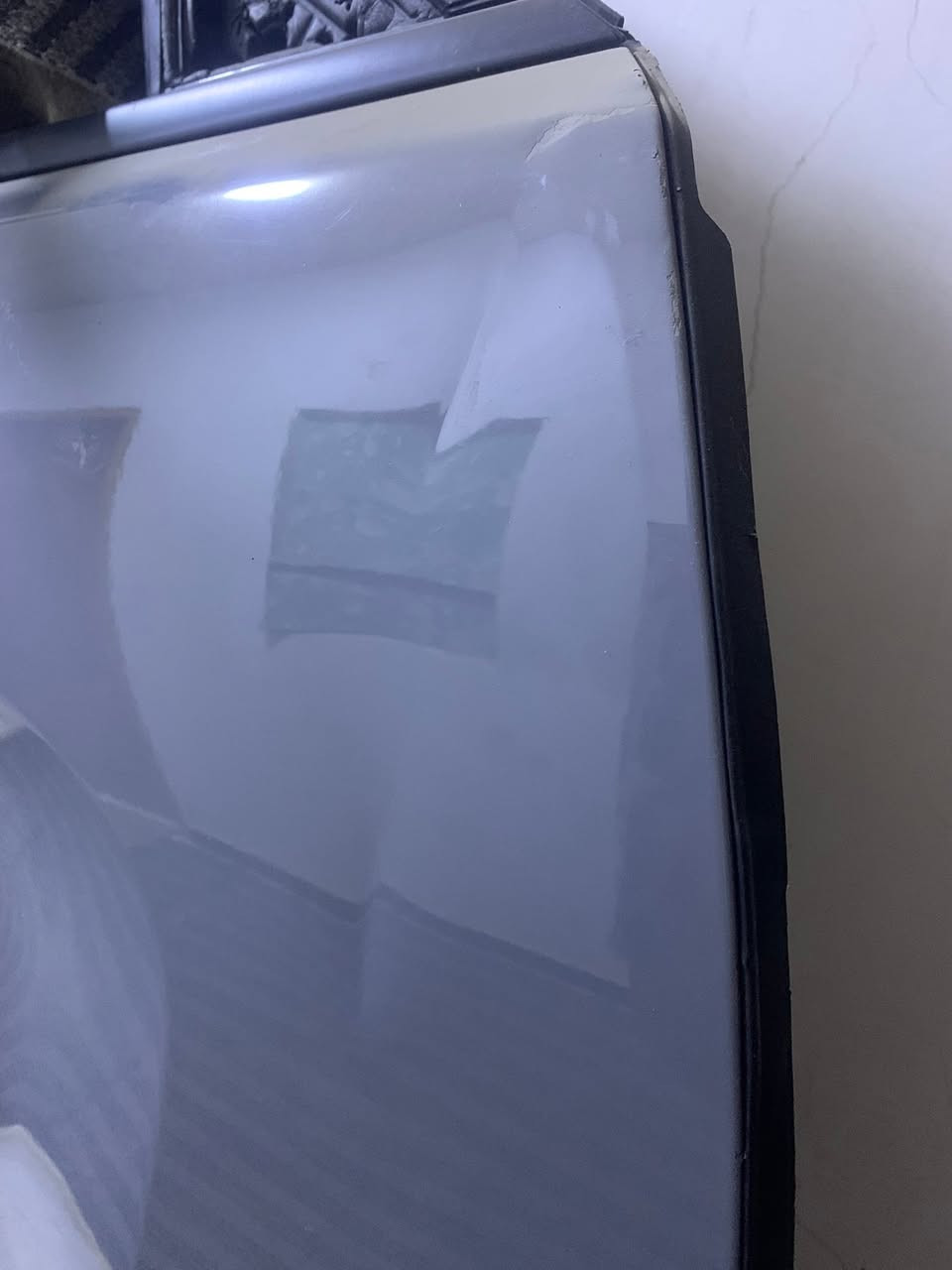 باب جارجر لون سموك جهة اليمنى السعر 600 الف مكانه البصره للتواصل ***********
