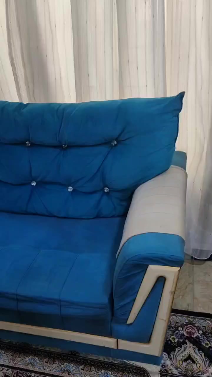 السلام عليكم ، تخم مستخدم بس جديد ما بي أي ضرر ، 3 قطع 2 حجم كبير 1 الوسط ، 8 مقاعد 
العنوان بغداد الدوره الميكانيك
السعر والتفاصيل بالخاص .


**إذا كنت صاحب هذا الإعلان وتريد حذفه لأي سبب، رجاءا أرسل رسالة إلى الدعم الفني**