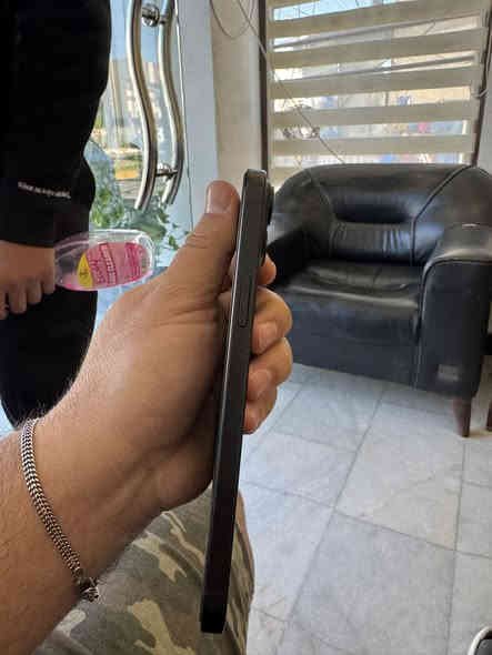 15 بلاس ذاكره 256 نظافه 100‎%‎  بطاريه 90  بـ900    ***********
