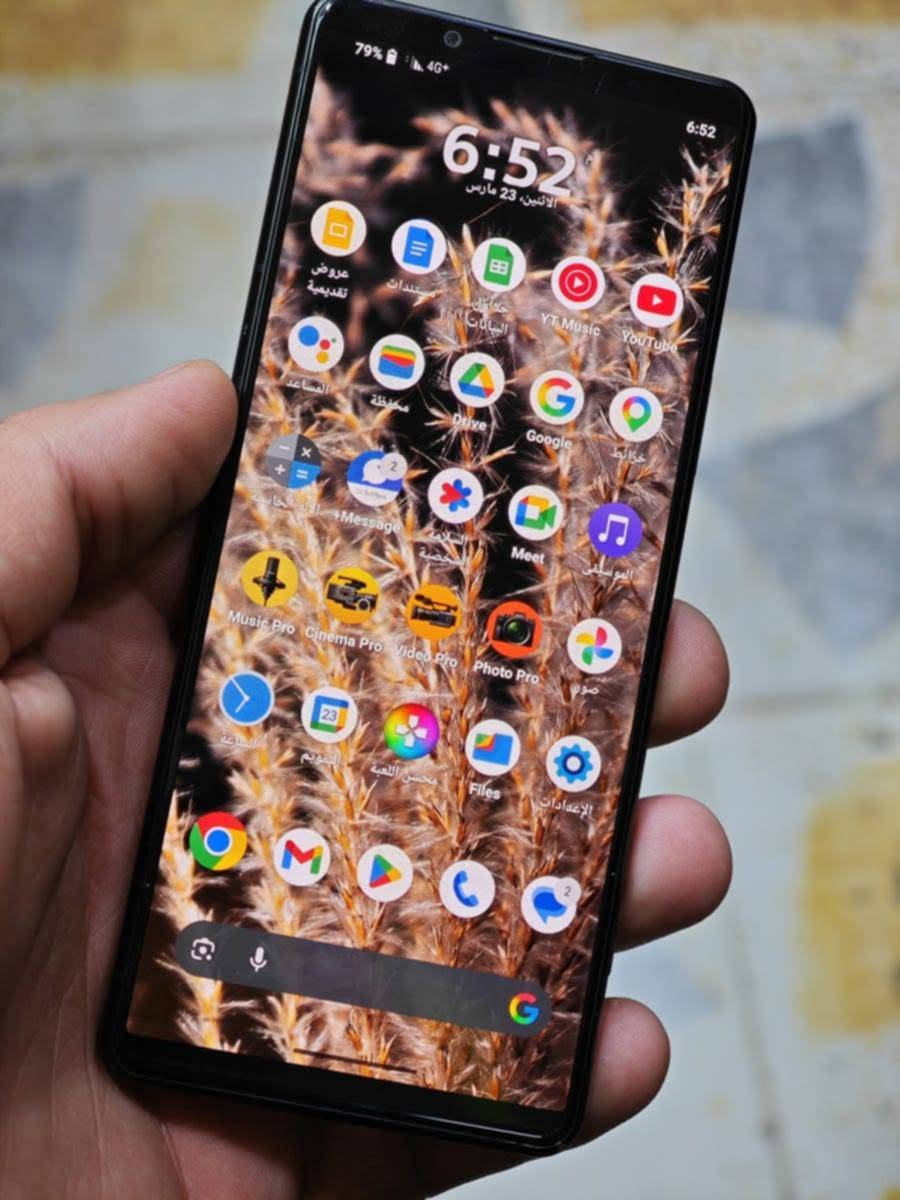 📱 للبيع Sony Xperia 5 III (A204SO)
🔹 الشاشة: OLED قياس 6.1 إنج مع دقة FHD+ ومعدل تحديث 120Hz
🔹 المعالج: Snapdragon 888 5G قوي للألعاب والاستخدام اليومي
🔹 الرام: 8GB
🔹 الذاكرة: 128GB (ويدعم كارت ذاكرة microSD)
🔹 الكاميرات الخلفية: 3 كاميرات 12MP (عريضة + تقريب + واسعة جداً)
🔹 الكاميرا الأمامية: 8MP
🔹 البطارية: 4500mAh
🔹 مقاوم للماء والغبار بمعيار IP68
🔹 بصمة سريعة مدمجة بزر التشغيل
🔹 يدعم منفذ سماعات 3.5mm
🔹 يدعم شبكات 5G
📦 الجهاز نظيف  بي فقط شرگ بالشاشه ما مأثر عليه شرط ، مناسب للألعاب والتصوير والاستخدام اليومي.السعر 120الف


**إذا كنت صاحب هذا الإعلان وتريد حذفه لأي سبب، رجاءا أرسل رسالة إلى الدعم الفني**