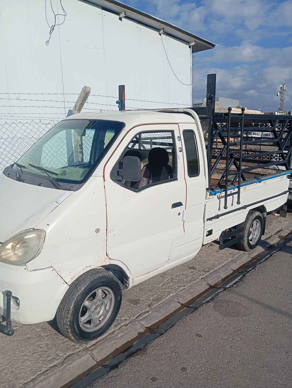 للبيع السعر 23 ورقه رقم الهاتف ***********. ***********. مكاني كركوك
