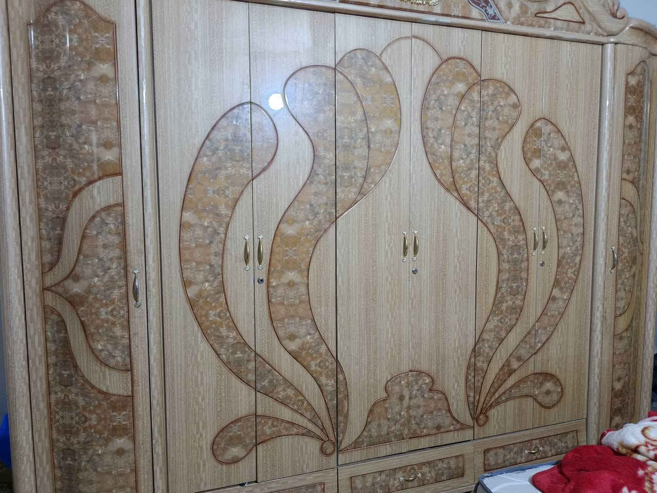 غرفة ماليزيا مستعملة
بسعر مناسب والغرفة نضيفة
سعرها 175 وبيها مجال
استفسار ع رقم ***********
