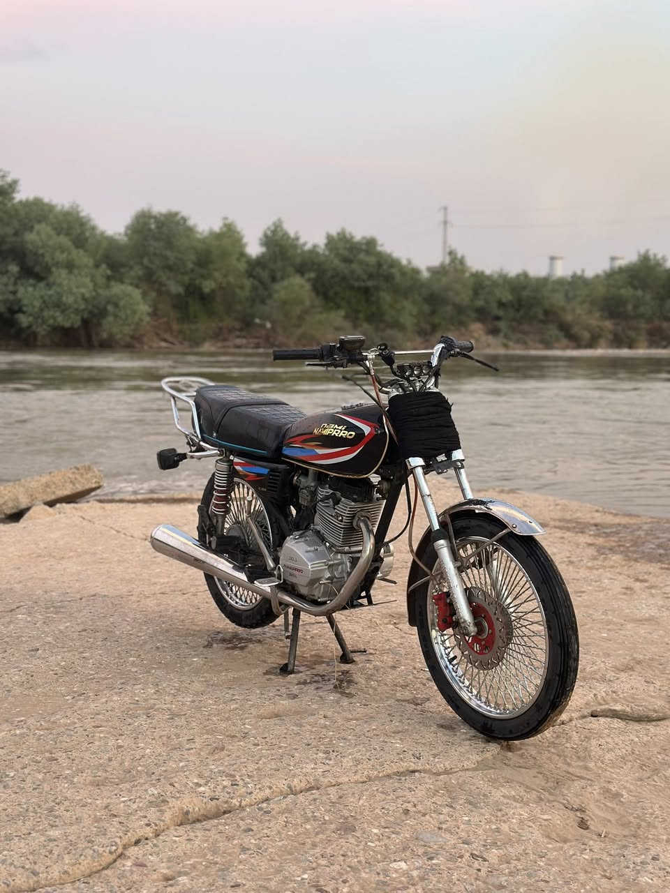 نامي برو موديل 24 محرك كبس شلعه ومعدل فول دراجه مابي اي عيب محرك 200cc 
السعر 500وبي مجال للطيبين 
رقم الموبايل ***********
