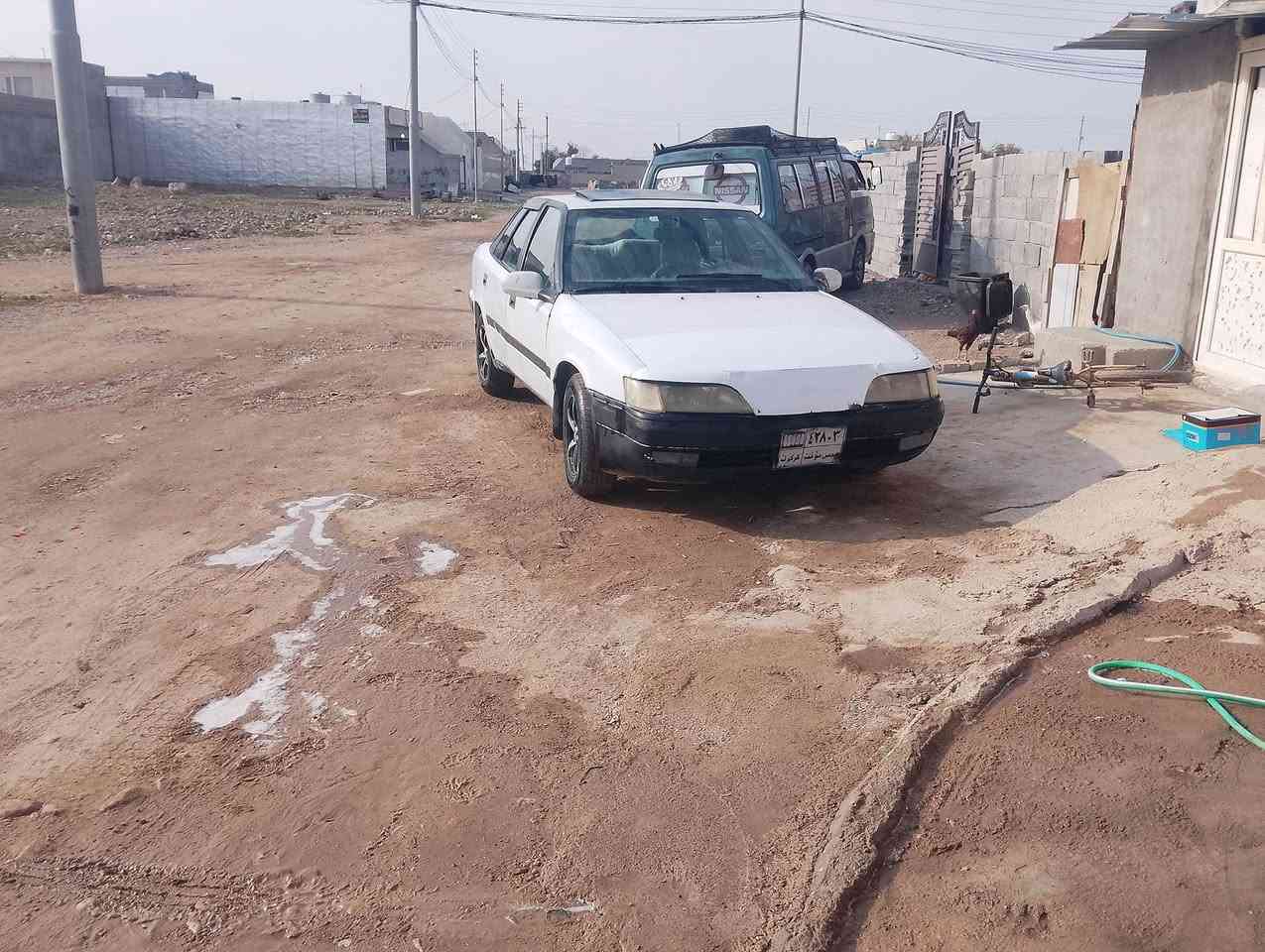 ئە م داوی بوفروشتن
بە س حاسیبە ی لە کە لە 
مە کینە ی شانزە ی فە له 
دیناری مە سرە فی نیە 
تابلی تندوتولە بیتە قە وڕە قە یە
سە یارە یە تابلی باکە ومالی دوستە 
سیعر15 وە رە قە ومە عمە لە 
شوین کەلار سمود 
***********
