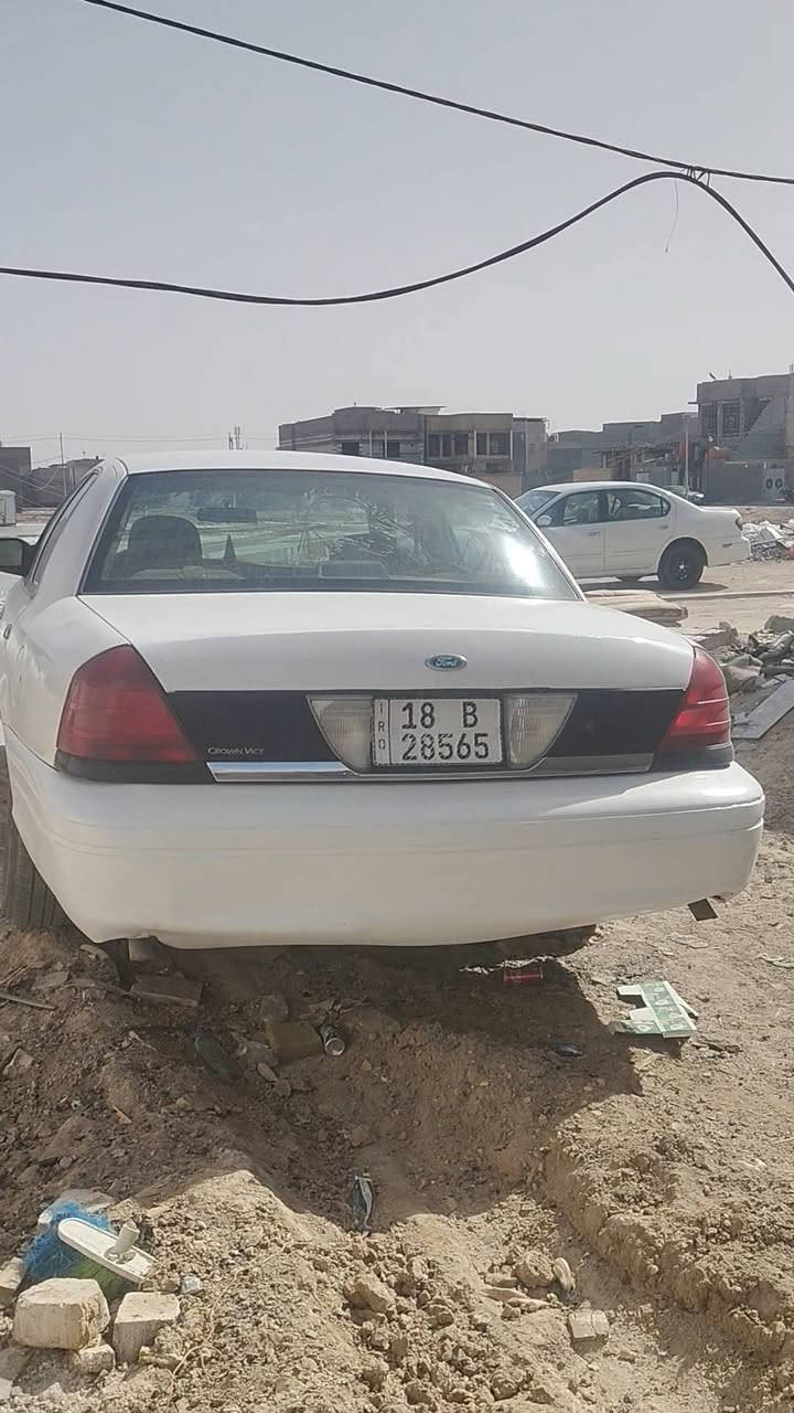 السلام عليكم فكتور مال مزاد كامل امكمله سياره جاهز مكينه او كير او حداديه بل الجيس كهربائية كله ابلد السياره مابيه اي نقص ترايك الى بغداد امرقمه تحويل ثاني يوم مكاني بصره ***********السعر 65سياره متعوب عليه
