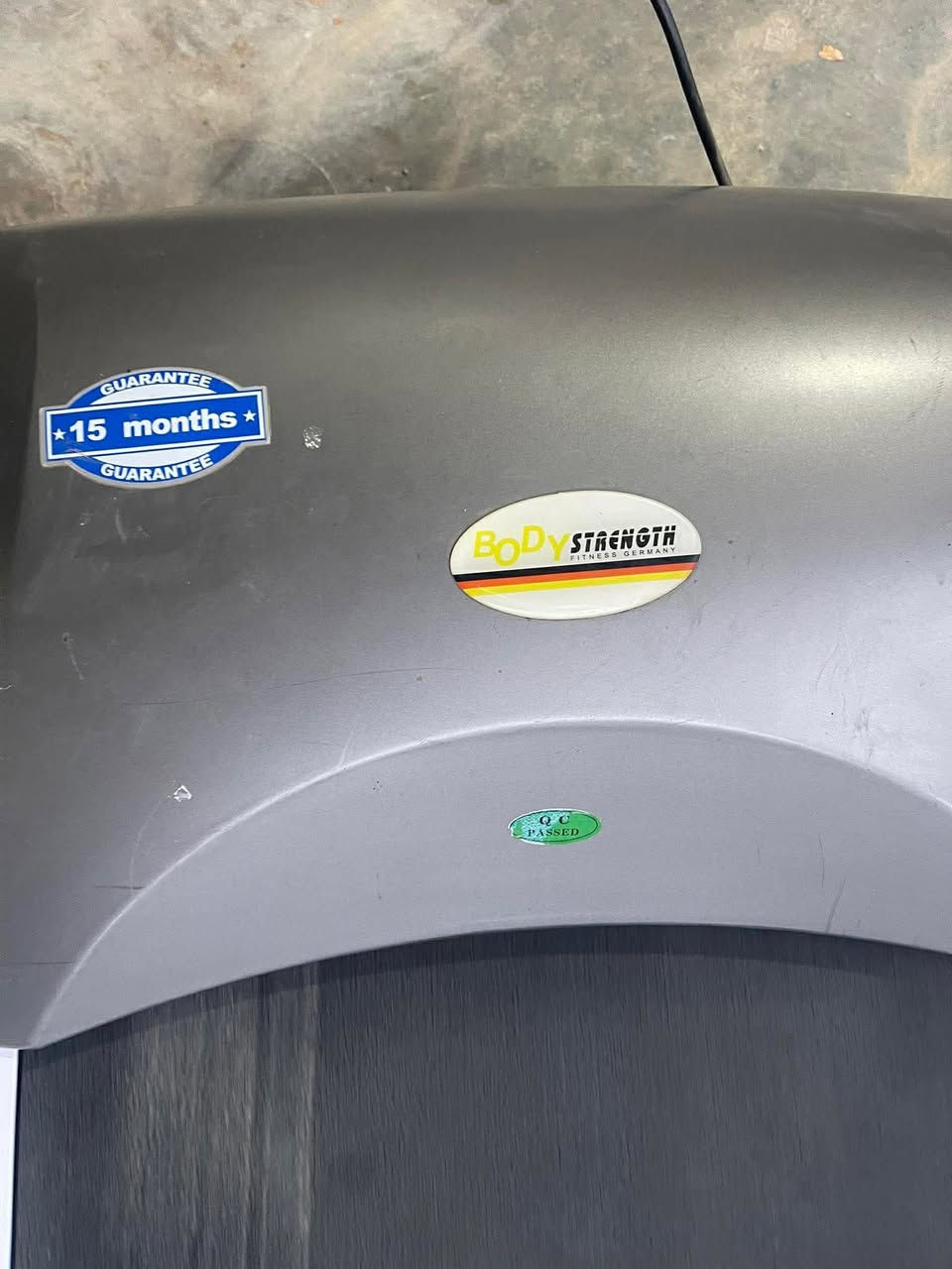 جیازی ڕاکردن Vip
مارکەی BODY staength
زۆر کەم بەکار هاتوە وەک لۆک وایە 
تەخدیدی دڵیش هەیە
دەبل ماتۆڕەو هەورازی هەیە ڤیئایپیە
توانی هەڵ گرتینی ۲٥٠ کیۆی هەیە. سعری ٤٠٠ هەزار  قوفڵی 
لە بازیانە


**إذا كنت صاحب هذا الإعلان وتريد حذفه لأي سبب، رجاءا أرسل رسالة إلى الدعم الفني**