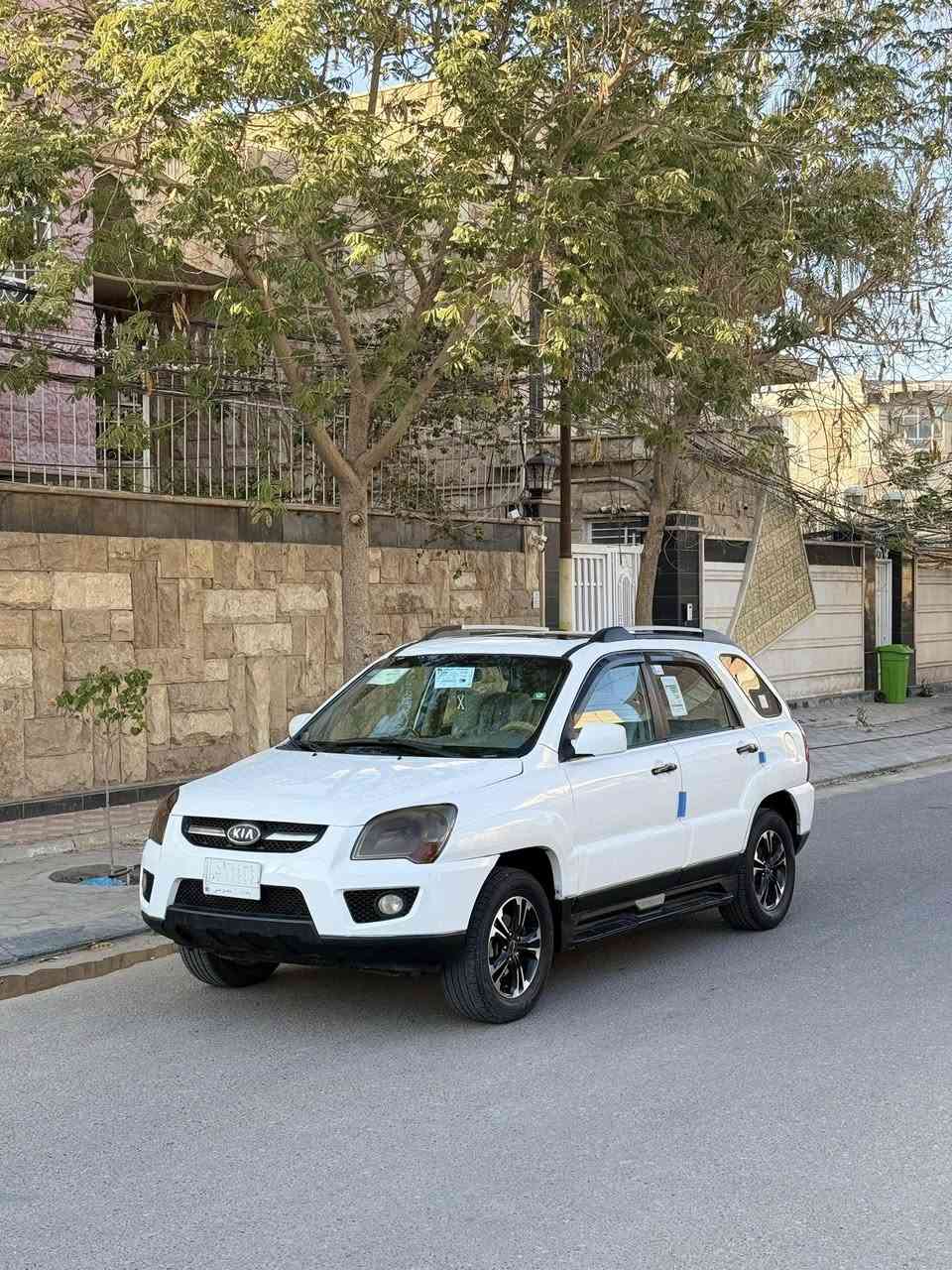 سبورتج 2009 
وارد خليجي 
مكينه 2000
فتحه سقف 
شاشه جبيره 
داخل بيجي 
كشاف ضباب 
USB,AUX
رقم بغداد مشروع وطني ويل كب وتخم تاير جديد سياره بيه صبغ مكانات ابيع عام كفاله من الكص مكانه كربلاء سعره 87 وبيه مجال  رقمي للستفسار ‭٠٧٨٨ ٩٧٢ ٩٩١٧‬ (متواجد وتساب وفقط نقد بدون مراوس )
