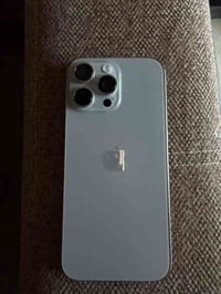 ايفون 16 برو ماكس تيتانيوم دزاير بطارية 98 بعده داخل الضمان  الماستر م...