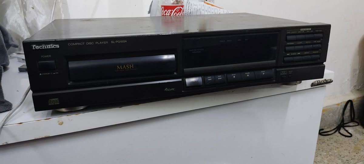 جهاز CD مشغل اقراص اوديو فقط ..من شركة تكنكس موديل 
SL-PG 100A
حجم لارج كهرباء 220
للبيع ...


**إذا كنت صاحب هذا الإعلان وتريد حذفه لأي سبب، رجاءا أرسل رسالة إلى الدعم الفني**