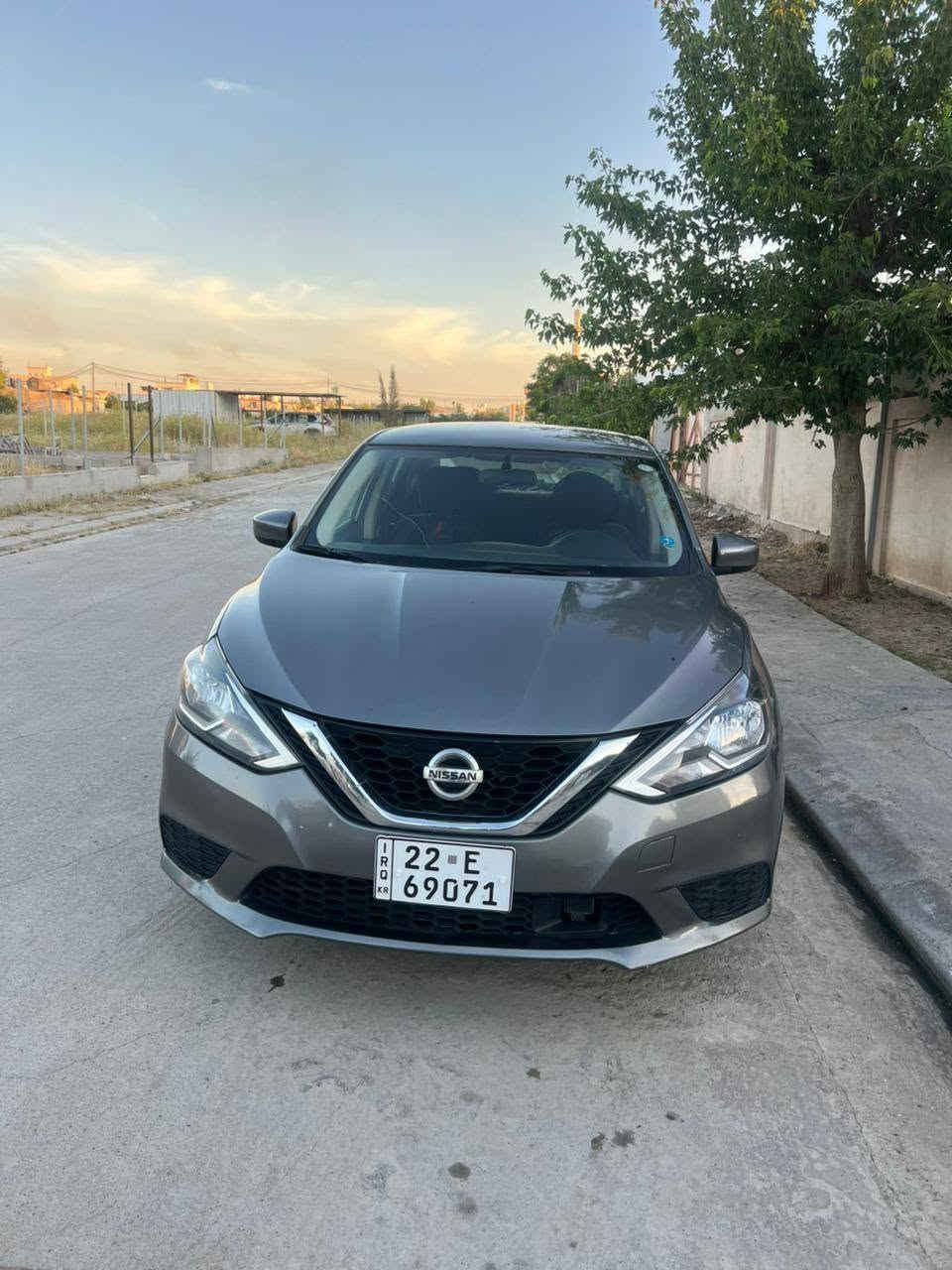 سينترا 2019 SV ئمريكي  كه تيته سه رلاك بيش و بشتي كه بس و به  سبغ عام ده فروشم  كه مه ك سقفي گرتي يا   گير و مكينه و ته بريت  به شه رت  به ناوي خومه  وه به ناو  سعر 88 مه جال رقم *********** أربيل, العراق
