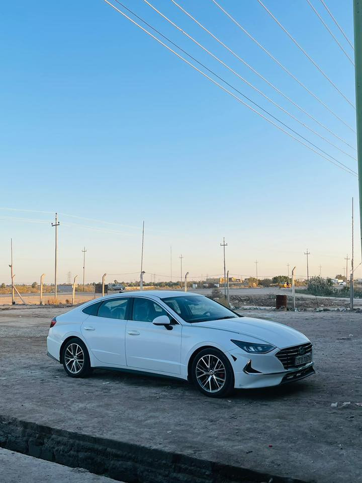 سوناتا موديل 2020 كلين بدون ضرر وارد أمريكي محرك 2500 سياره كلش جديده رقم أربيل بأسم البائع ***********
