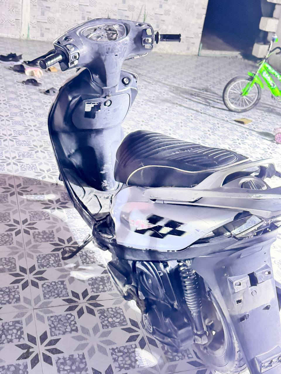 ماكس 140 دراجه نضيفه زوج تايرات جدد دبارحه شادهن مكينه ناعمه وحلوة منفيس مالتهة موجود السعر 375وبيهة مجال حك جيتك مكان بغداد قرب فلكه سلمان باك


**إذا كنت صاحب هذا الإعلان وتريد حذفه لأي سبب، رجاءا أرسل رسالة إلى الدعم الفني**