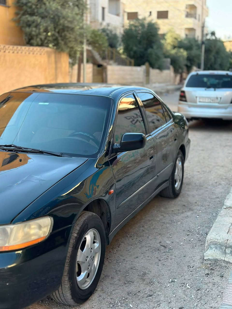 هوندا اكورد موديل 99 

لعشاق سيارات النضيفه وبسعر لقطه(2400)دينار
توماتيك مرخصه سنه ماتور ٢٠٠٠ فتك قوي اقتصادي بمشي من ١٨٠ لا ٢٠٠ بتنكه داخلي. 
غرفه الشركه وكاله مكيف حامي بارد ثلاجه ما شاء الله شغال ١٠٠٪. عليها شاشه اندرويد اعلى مواصفات مع كاميرا خلفيه كوشوك نضيف ميكانيك وكاله ماتور وقير بصلاه على نبي نضاف. مري كهرباء قزاز كهرباء كله شغال ممتاز ما شاء الله وقليل معها عده شركتها سبيرها  سياره على فحص ثنين جيد خلفي امامي قصعات مافي مضروب ومشغول
 موجوده في مادبا ناوي ما بقصر معه ان شاء 

هاتف  0775395749


**إذا كنت صاحب هذا الإعلان وتريد حذفه لأي سبب، رجاءا أرسل رسالة إلى الدعم الفني**