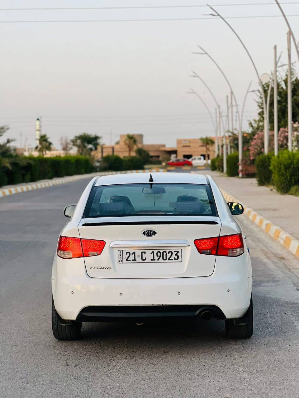 سيراتو 12 
الويل كب مبدل بويل عادي 
السونار مرفق 
السعر 93 وبي مجال قليل 
***********
